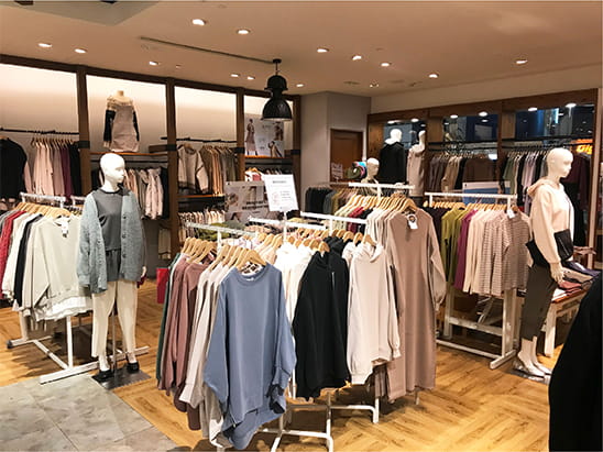 Cityplaza Global Work -1 , 太古城中心 Global Work -1