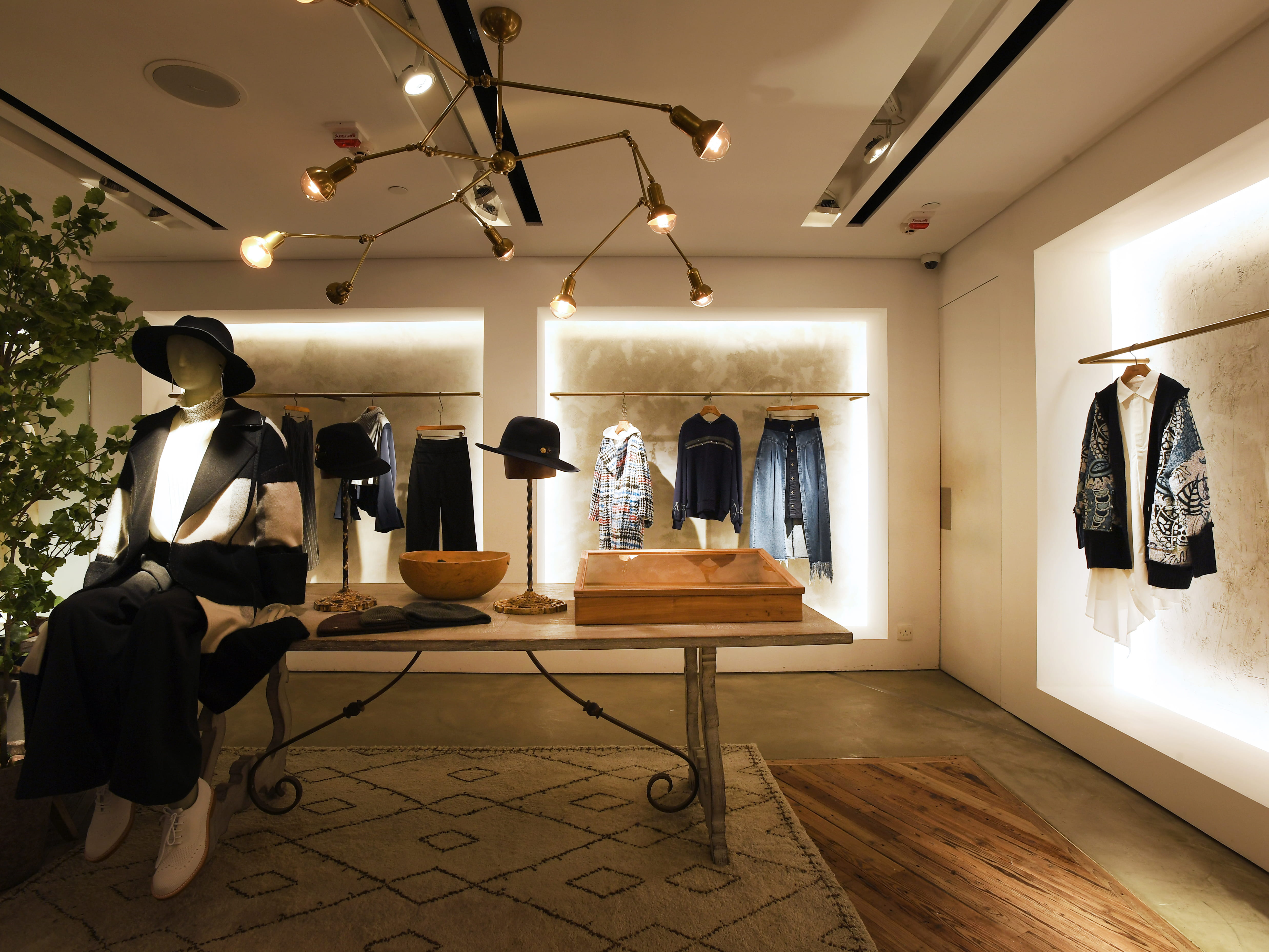 Cityplaza initial -3, 太古城中心 initial -3