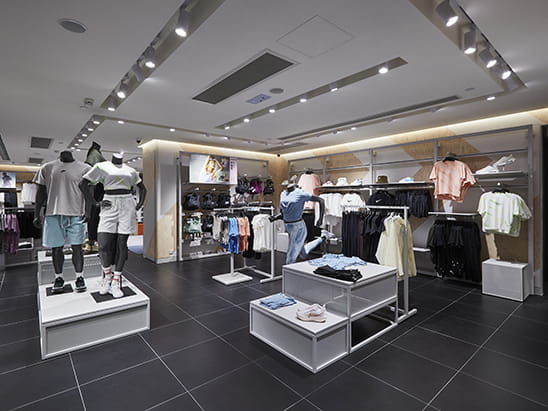 nike store on the plaza